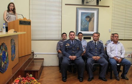 dia policial
