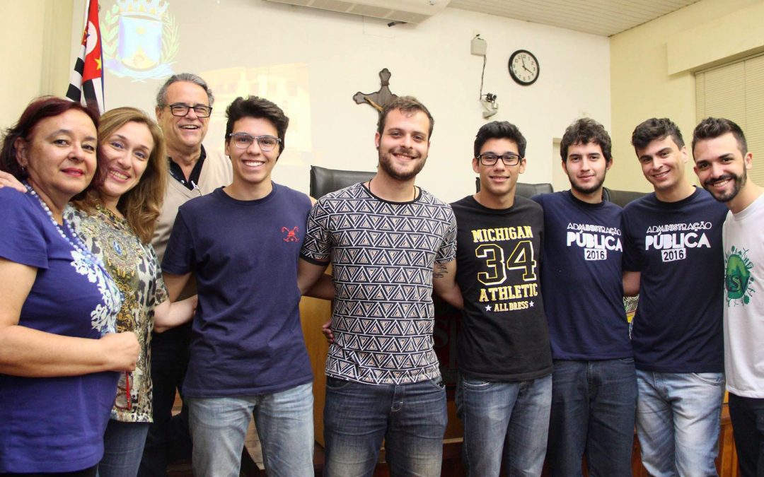 Juliana Damus tem novo encontro para discutir projeto “Boa Praça”