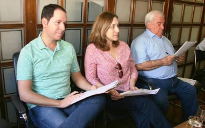 Vereadores avaliam novos projetos e venda de duas áreas tem discussão postergada