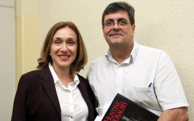Projeto de Juliana Damus preserva acervo histórico gravado nas calçadas de Araraquara