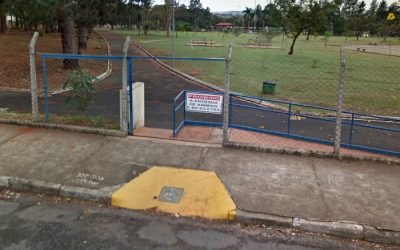 Proibição de animais no Bosque do Botânico é questionada na Câmara