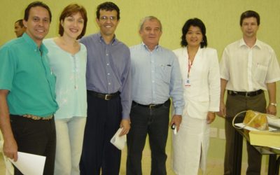 Reunião com empresários do VIII Distrito para asfaltar o bairro