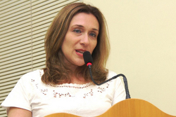 Juliana Damus cobra rapidez da Prefeitura em processos para liberação de verbas parlamentares