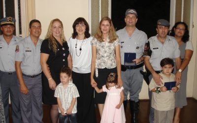 Pelo 3º ano consecutivo, Juliana homenageou os seis melhores Policiais Militares do ano, no  Dia Municipal do Policial Militar.