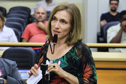 Projeto de lei quer reduzir para 30 dias prazo para início de tratamento oncológico