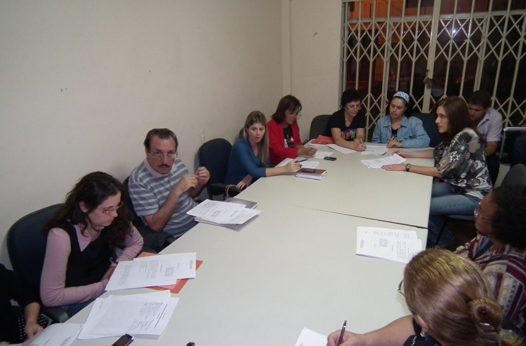 Juliana Damus quer pressa na votação de lei de proteção aos animais