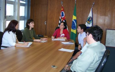 Reunião para discutir a implantação do IPTU Ecológico